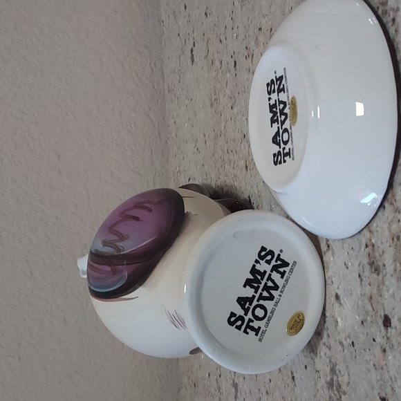 NEW- Olive Oil Dispencer & Small Plum & Pear dishes. - Picture 7 of 8